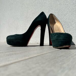 Christian Louboutin Green suede pumps size 8